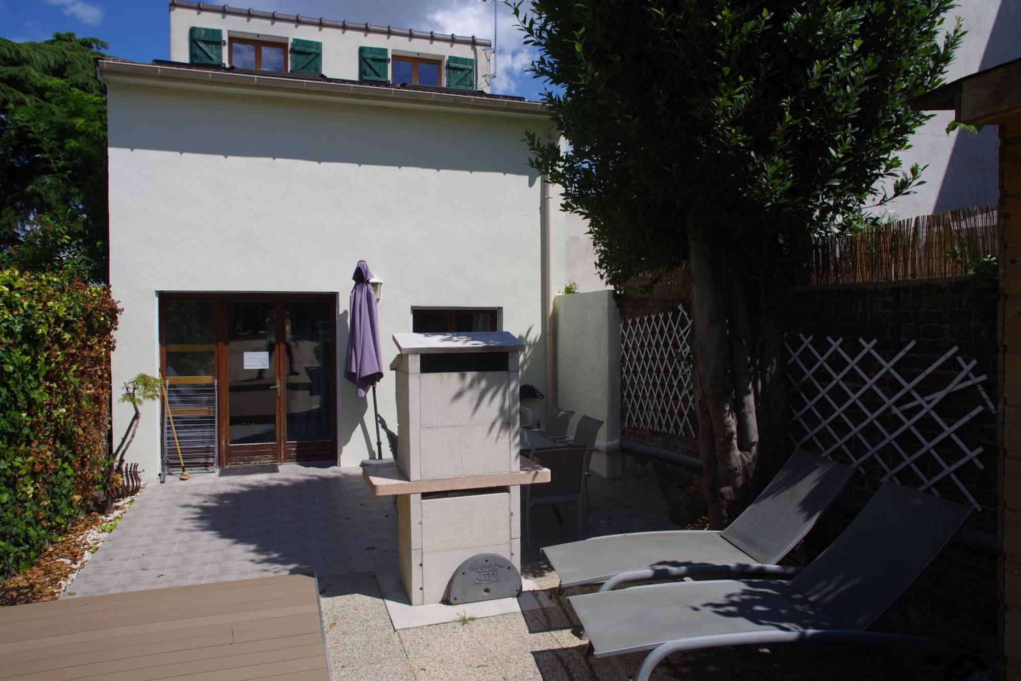 Maison de charme au pied du Mont Valérien Nanterre Extérieur photo